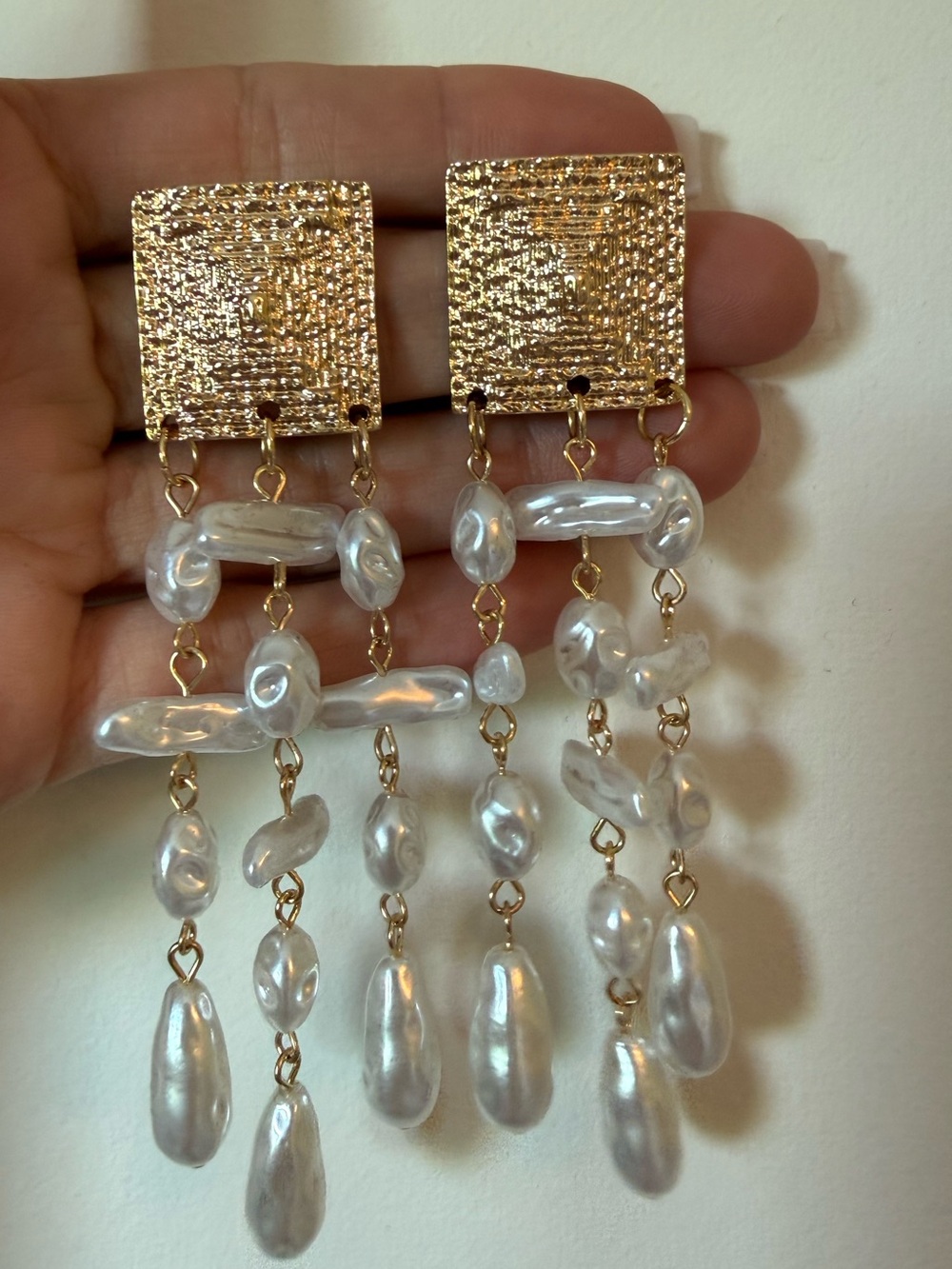 Gold and Pearl Drop Chandelier Earrings - Bridal Women Jewelry - Picture 5 of 6